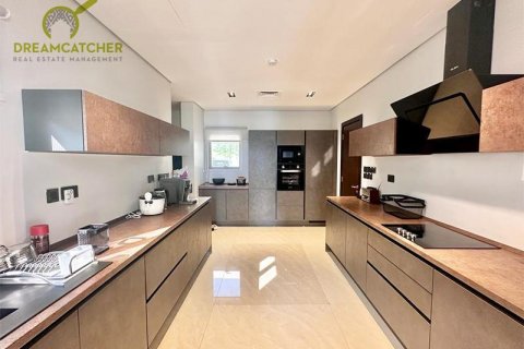 Villa en venta en Mina Al Arab, Ras Al Khaimah, EAU 5 dormitorios, 513.7 m2 № 588586 - foto 4