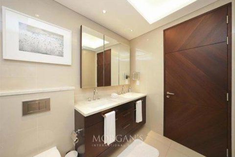 Apartment til leje i Downtown Dubai (Downtown Burj Dubai), Dubai, UAE 1 soveværelse, 97.6 kvm № 520577 - foto 13
