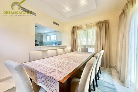 Villa zum Verkauf in Mina Al Arab, Ras Al Khaimah, VAE 5 Schlafzimmer, 501.7 m2 Nr. 454639 - Foto 8