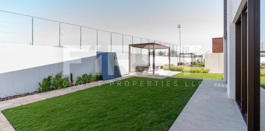 Villa em Saadiyat Island, Abu Dhabi, EAU 4 quartos, 464.6 m2 № 601110
