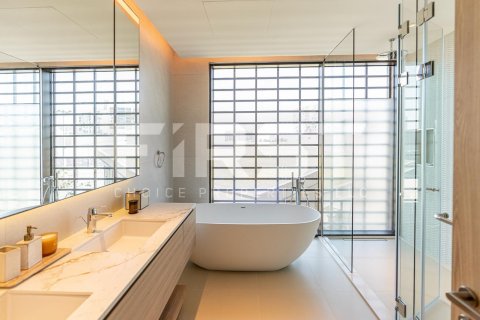 Villa para venda em Saadiyat Island, Abu Dhabi, EAU 4 quartos, 464.6 m2 № 601110 - foto 15