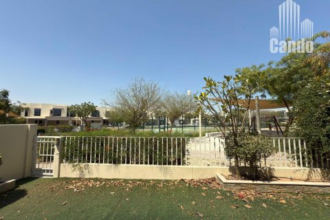 Vilă de închiriat în Dubai Hills Estate, Dubai, EAU 5 dormitoare, 307.7 mp.  №601144 - poză 4