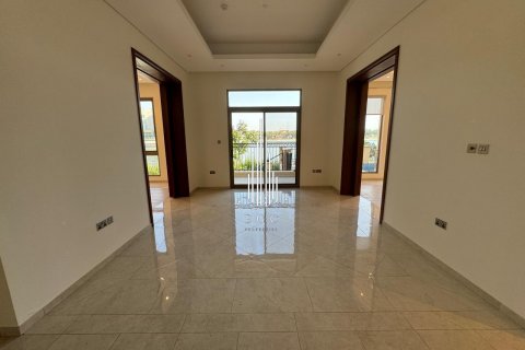 Зняти в оренду віллу в Al Raha Beach, Абу-Даби, ОАЕ 5 спалень, 471.9м2, № 451901 - фото 29