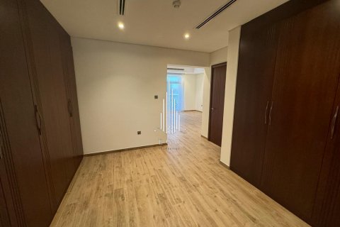 Зняти в оренду віллу в Al Raha Beach, Абу-Даби, ОАЕ 5 спалень, 471.9м2, № 451901 - фото 19