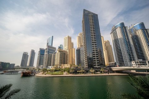 Commercieel vastgoed in Dubai Marina, Dubai, VAE 211 vr.m. nr 593890