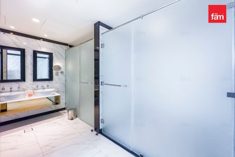 Apartment in Business Bay, Dubai, UAE 2 bedrooms, 115.9 sq.m. № 568140 - photo 21