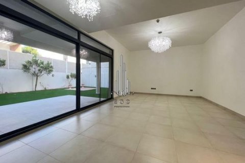Huvila Yas Island, Abu Dhabi, Arabiemiraatit 5 makuuhuonetta, 634.5 m2 № 540785 - kuva 23