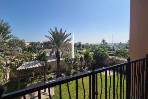 Vila na Saadiyat Island, Abu Dhabi, UAE 4 spavaćih soba, 743.2 m2 Br. 545072 - fotografija 9