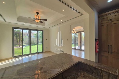 Vila na Saadiyat Island, Abu Dhabi, UAE 4 spavaćih soba, 743.2 m2 Br. 545072 - fotografija 19