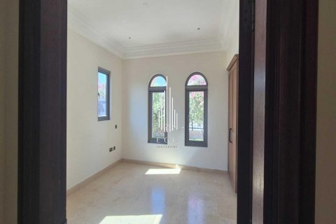 Vila na Saadiyat Island, Abu Dhabi, UAE 4 spavaćih soba, 743.2 m2 Br. 545072 - fotografija 13