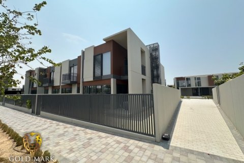 Māja Dubai Landjā, AAE 4 istabas, 244.71 m2 Nr. 509038 - attēls 8