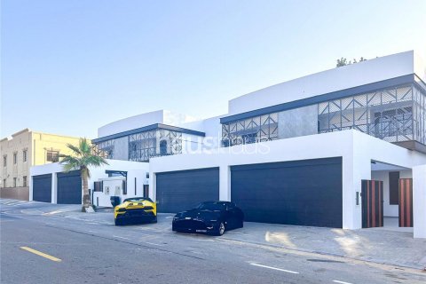 Villa Umm Suqeim, Dubaijā, AAE 4 istabas, 372 m2 Nr. 626575