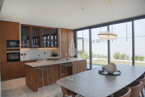 וילה למכירה ב Saadiyat Island, Abu Dhabi, איחוד האמירויות 4 חדרי שינה, 464.7 מ"ר, מספר 535156 - תמונה 18