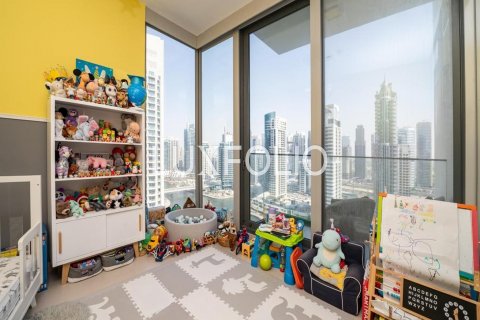 Dubai Marina, Dubai, संयुक्त अरब अमीरात में अपार्टमेंट, 2 बेडरूम, 164 वर्ग मीटर, संख्या 627533 - फ़ोटो 15