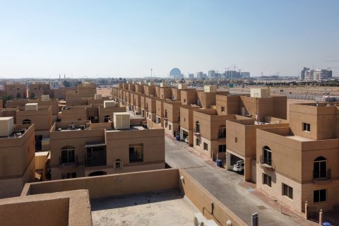 ЖК Al Rabiah Compound в Khalifa Street, Абу-Даби, ОАЭ № 200945