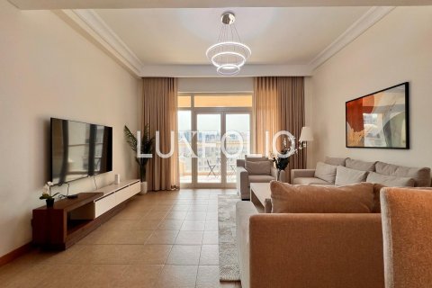 Palm Jumeirah, Dubai, संयुक्त अरब अमीरात में अपार्टमेंट, 1 बेडरूम, 106 वर्ग मीटर, संख्या 628043 - फ़ोटो 3