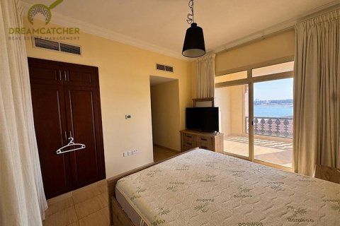 Снять в аренду виллу в Al Hamra Village, Рас-эль-Хайма, ОАЭ 5 спален, 1207.7м2, № 588805 - фото 17