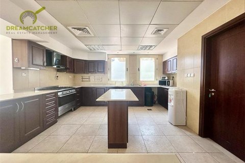 Vila v Al Hamra Village, Ras Al Khaimah, SAE 5 ložnice, 982.5 m² Č.: 588806 - fotografie 10