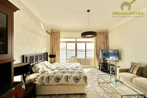 Villa para arrendamento em Al Hamra Village, Ras Al Khaimah, EAU 5 quartos, 929 m2 № 588808 - foto 5