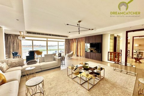 Villa para arrendamento em Al Hamra Village, Ras Al Khaimah, EAU 5 quartos, 929 m2 № 588808 - foto 12