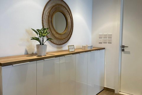 Lägenhet till försäljning i Jumeirah Village Triangle, Dubai, UAE 1 sovrum, 82 kvm Nr. 722422 - fotografi 8