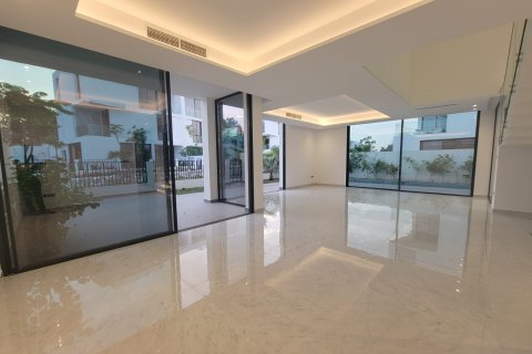 Villa te koop in Al Barari, Dubai, VAE 5 slaapkamers, 616 vr.m., nr 334683 - foto 2