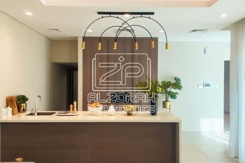 Villa in Al Rahmaniya, Sharjah, UAE 4 bedrooms, 268 sq.m. № 727144 - photo 12