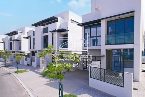Hamriyah Free Zone, Sharjah, UAE의 빌라 침실 5개, 352.94제곱미터 번호 705140