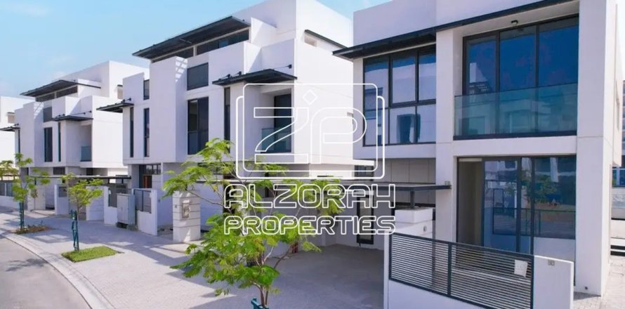 Villa sa Hamriyah Free Zone, Sharjah, UAE 5 silid-tulugan, 352.94 sq.m. № 705140