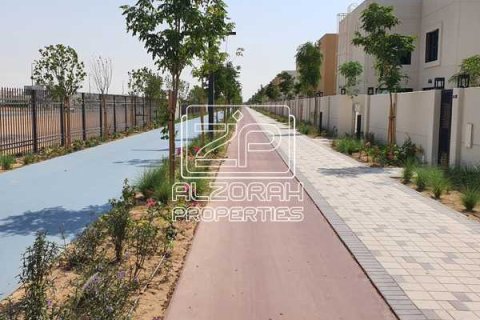Villa itt: Al Rahmaniya, Sharjah, EAE, 4 hálószoba, 268 m², azonosító: 727144