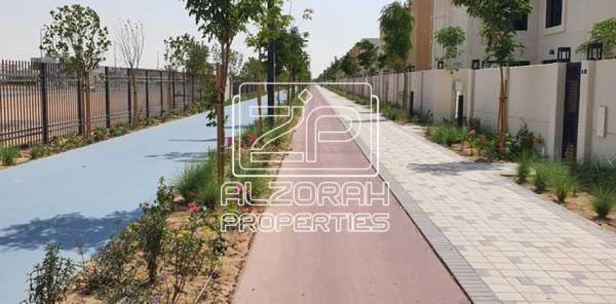 Villa in Al Rahmaniya, Sharjah, UAE 4 bedrooms, 268 sq.m. № 727144