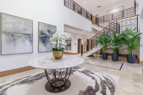 Vilă de vânzare în Dubai, EAU 5 dormitoare, 1143.91 mp.  №521257 - poză 13