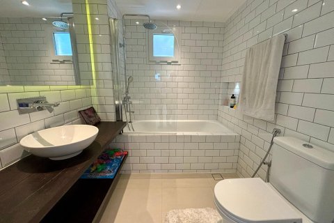 Dubai, BAE’de kiralık villa 4 yatak odası, 540 m&sup2; No 617454 - fotoğraf 19