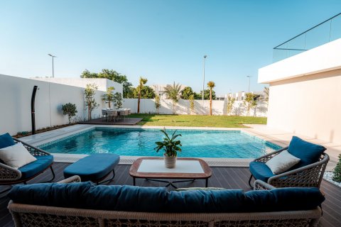 Villa en venta en Sharjah, EAU 5 dormitorios, 520 m2 № 583193 - foto 5