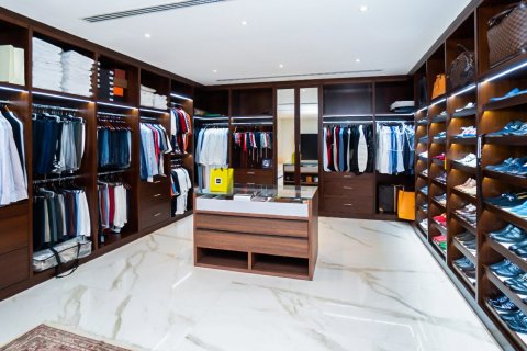 Villa te koop in Emirates Hills, Dubai, VAE 7 slaapkamers, 975 vr.m., nr 334682 - foto 24