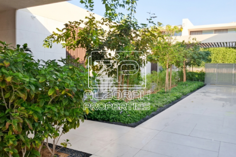 וילה למכירה ב Al Zorah, Ajman, איחוד האמירויות  4 חדרי שינה, 1012 מ"ר, מספר 765931 - תמונה 4