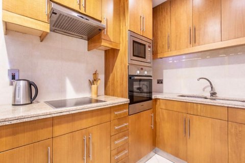 Пәтер Дубай Марина, Дубай, БАӘ-да 2 жатын бөлмелер, 155 м² № 722417 - фото 3