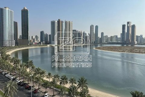 Appartement te koop in Al Khan, Sharjah, VAE 2 slaapkamers, 188.4 vr.m., nr 705116 - foto 26