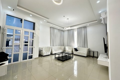 Vila di Nadd Al Sheba, Dubai, UAE 5 bilik tidur, 1350 meter persegi № 550461 - foto 10