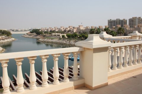 Σπίτι σε Al Hamra Village, Ras Al Khaimah, ΗΑΕ 4 υπνοδωμάτια, 253 τ.μ. Αρ. 752235 - φωτογραφία 5