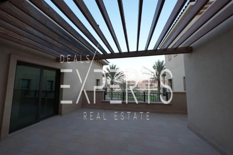 Vila na Saadiyat Island, Abu Dhabi, SAE 4 spálne, 971 m2 č. 760480 - Fotografia 16
