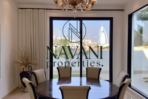 Nemovitost v Umm Suqeim, Dubai, SAE 5 ložnice, 929.03 m² Č.: 564781 - fotografie 13