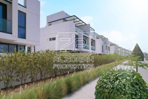 Villa sa Hamriyah Free Zone, Sharjah, UAE 5 silid-tulugan, 352.94 sq.m. № 705140 - larawan 18