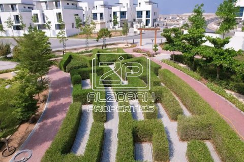 Villa sa Hamriyah Free Zone, Sharjah, UAE 5 silid-tulugan, 352.94 sq.m. № 705140 - larawan 19