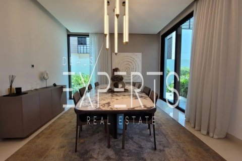 Villa on the Saadiyat Island, Abu Dhabi, UAE 5 bedrooms, 537.8 sq.m. № 722313 - photo 7