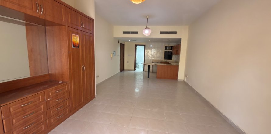 Квартира в GOLF RESIDENCE в Al Hamra Village, Рас-эль-Хайма, ОАЭ 1 комната, 65.03м2 № 755107
