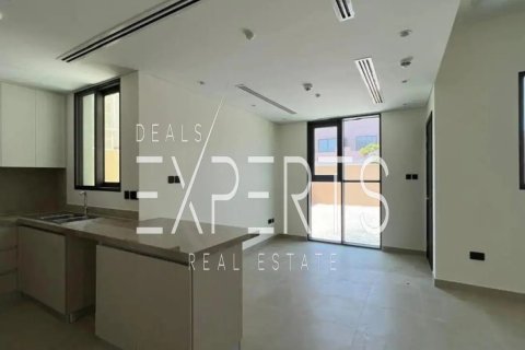 Villa in vendita a Abu Dhabi, EAU 2 camere da letto, 311.22 mq. № 763218 - foto 2