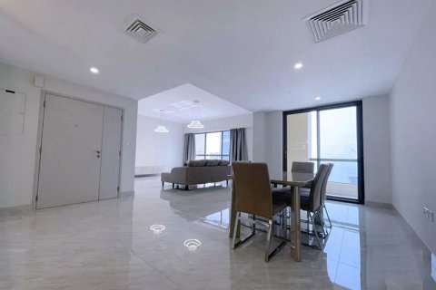 Huoneisto Jumeirah Beach Residence, Dubai, Arabiemiraatit 2 makuuhuonetta, 131 m2 № 722322 - kuva 4