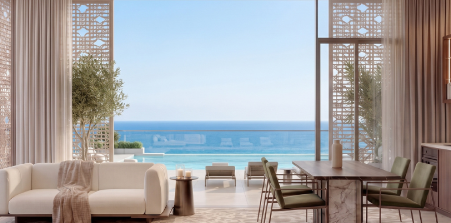 Apartamento em Ras Al Khaimah, EAU 2 quartos, 131.07 m2 № 752262