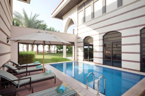 Vilă de vânzare în Dubai, EAU 5 dormitoare, 1143.91 mp.  №521257 - poză 17